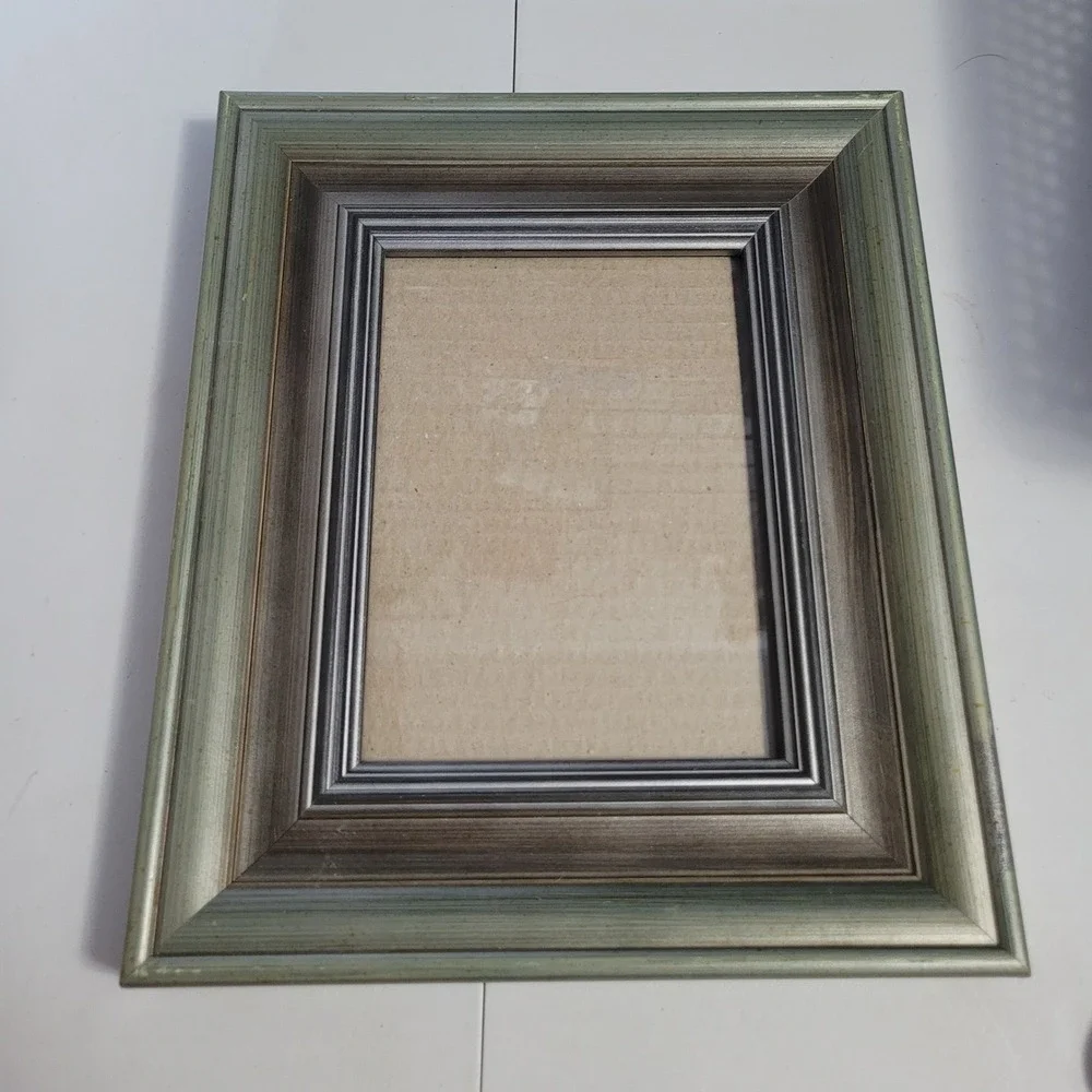 Hobby Lobby Metallic Silver Pewter Tiered Picture Frame Tabletop Wall Mount 5x7